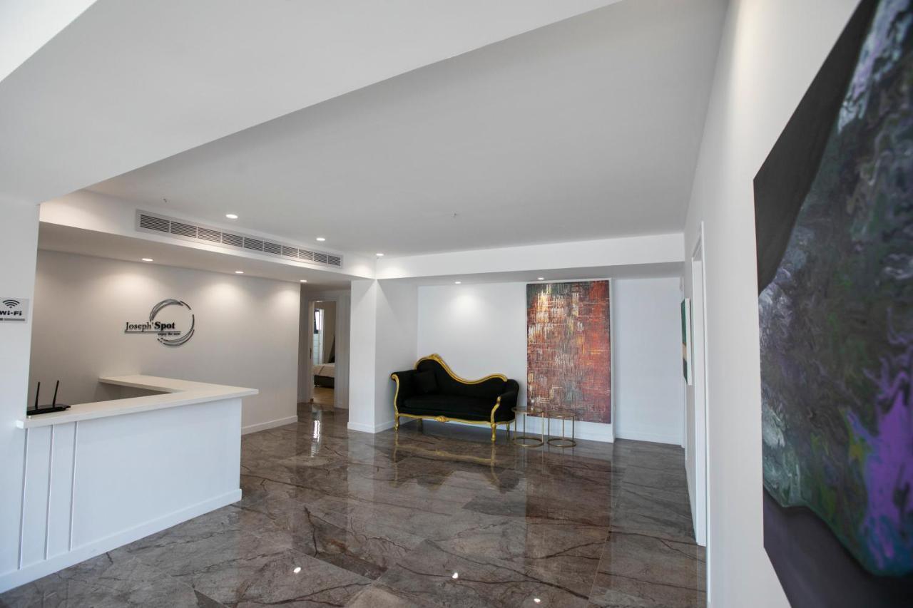 Joseph'Spot Paphos Center Aparthotel Εξωτερικό φωτογραφία