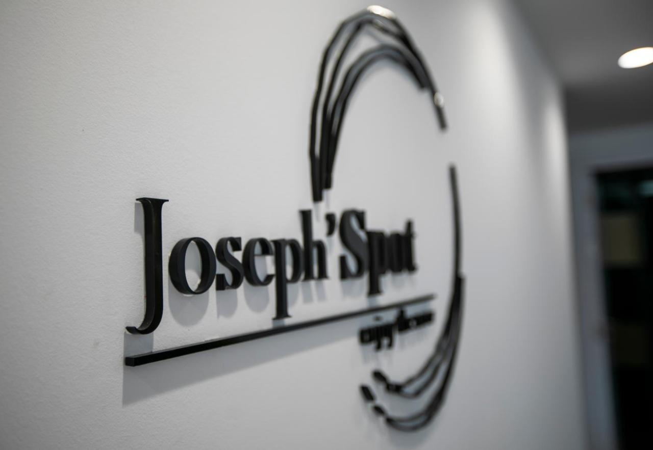 Joseph'Spot Paphos Center Aparthotel Εξωτερικό φωτογραφία