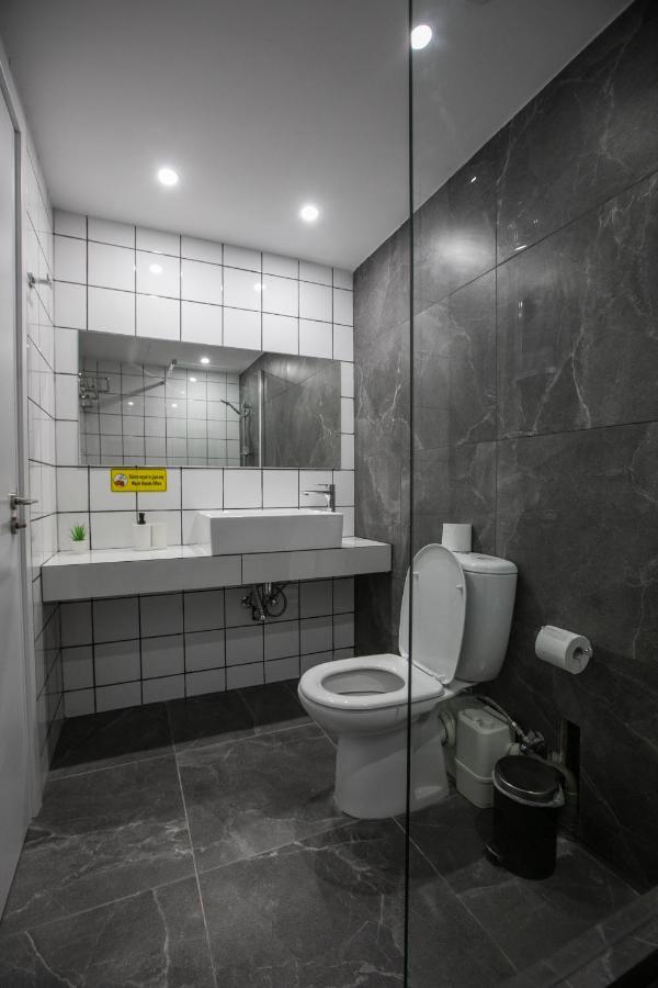 Joseph'Spot Paphos Center Aparthotel Εξωτερικό φωτογραφία