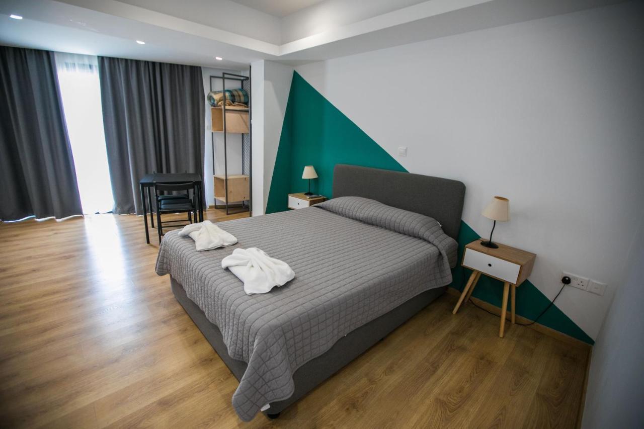 Joseph'Spot Paphos Center Aparthotel Εξωτερικό φωτογραφία